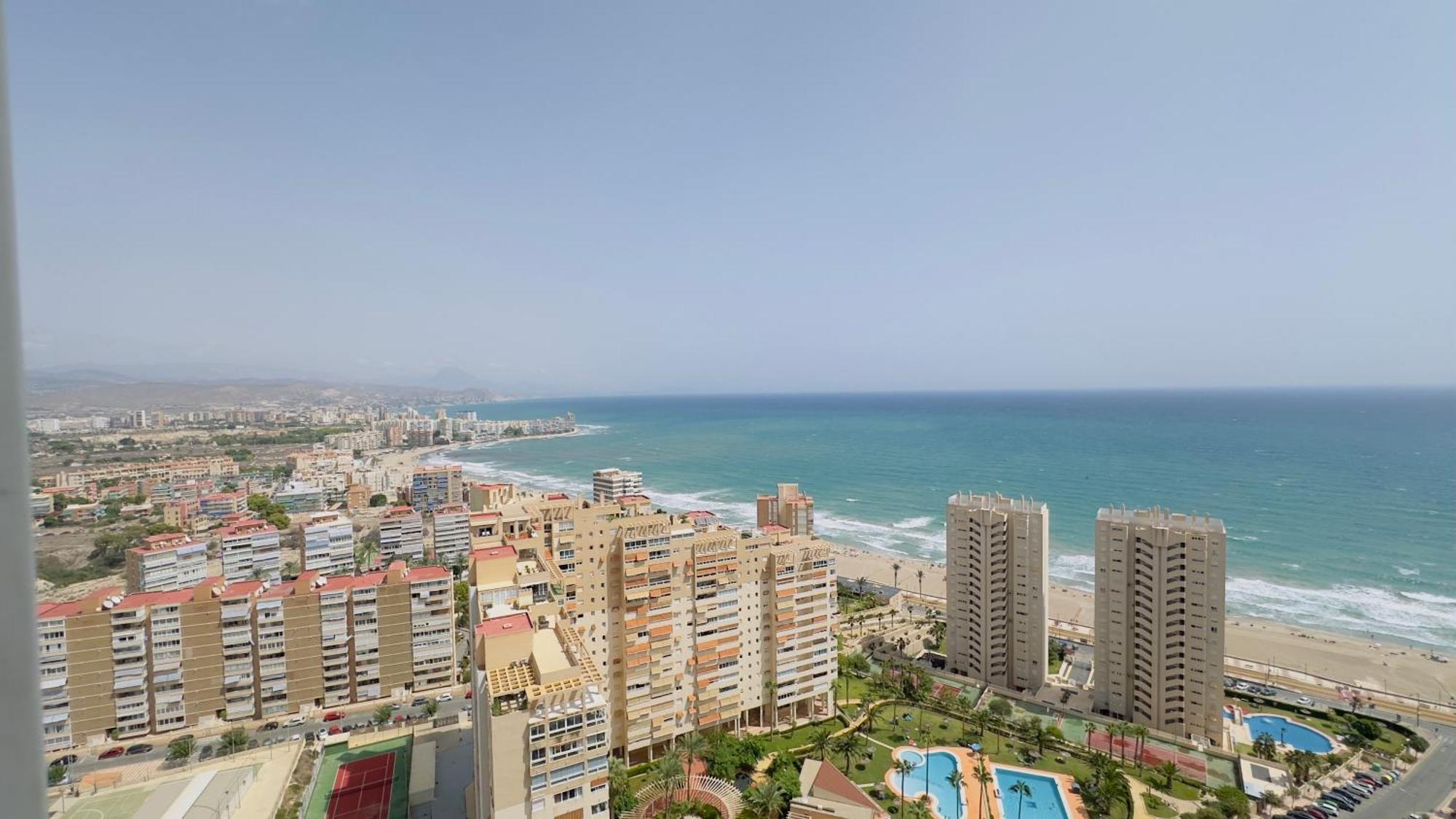 Atico A 50M Del Mar. Parking Gratis. A/C Apartment เอลกัมเปโญ ภายนอก รูปภาพ