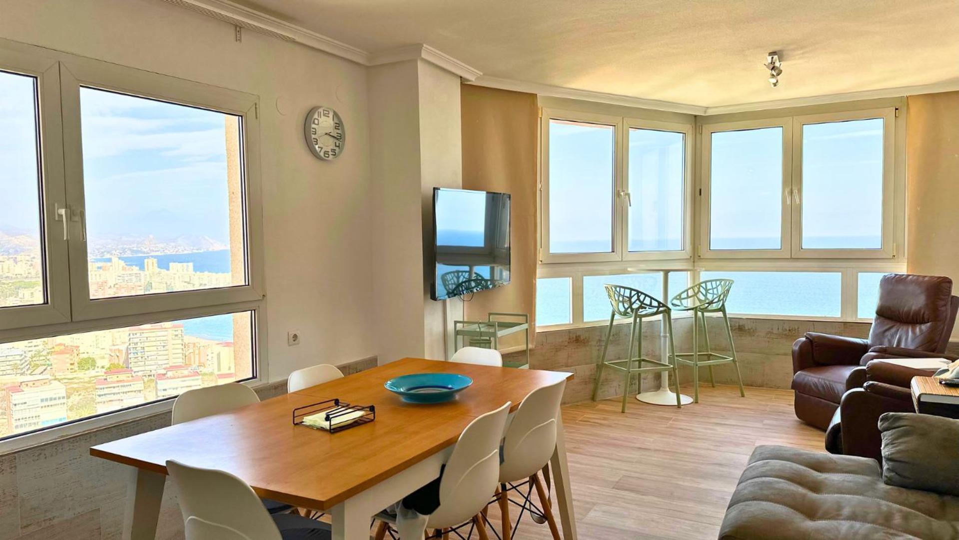 Atico A 50M Del Mar. Parking Gratis. A/C Apartment เอลกัมเปโญ ภายนอก รูปภาพ